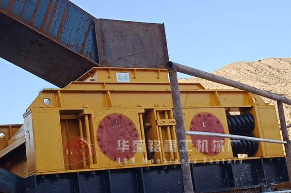 1000型對(duì)輥制砂機(jī)跨越大半個(gè)中國的品質(zhì)之選